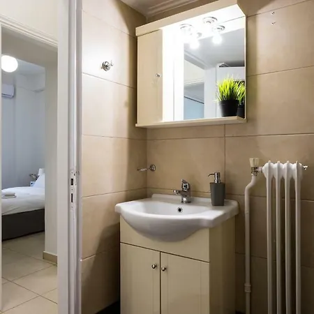 Apartmán Two Bedroom Flat At Lycabettus Hill *